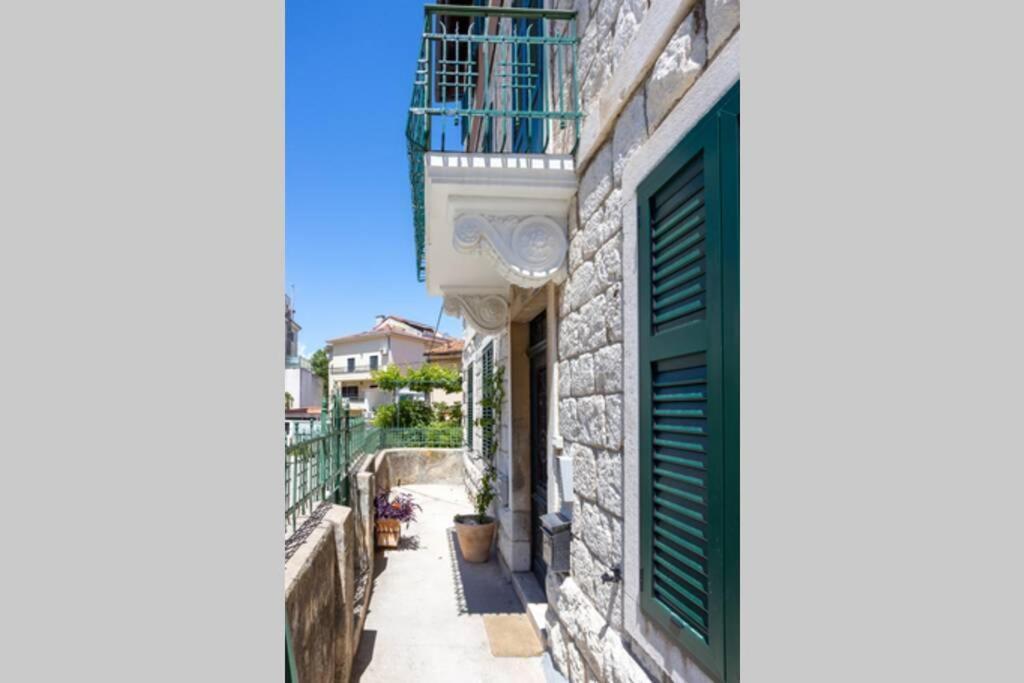 Luxurious Apartment Bella Lux In City Center With Free Parking Included! Split Kültér fotó