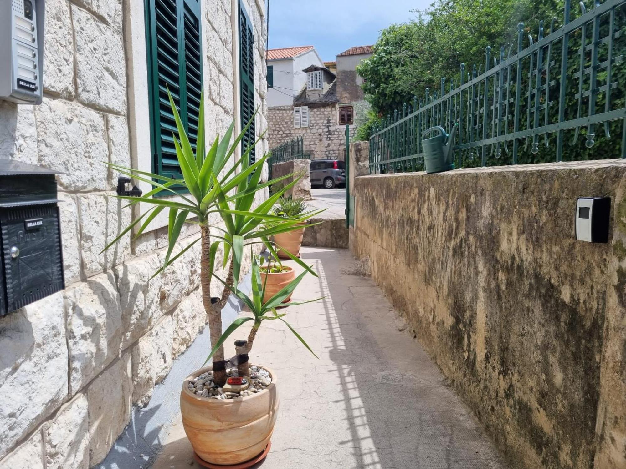 Luxurious Apartment Bella Lux In City Center With Free Parking Included! Split Kültér fotó
