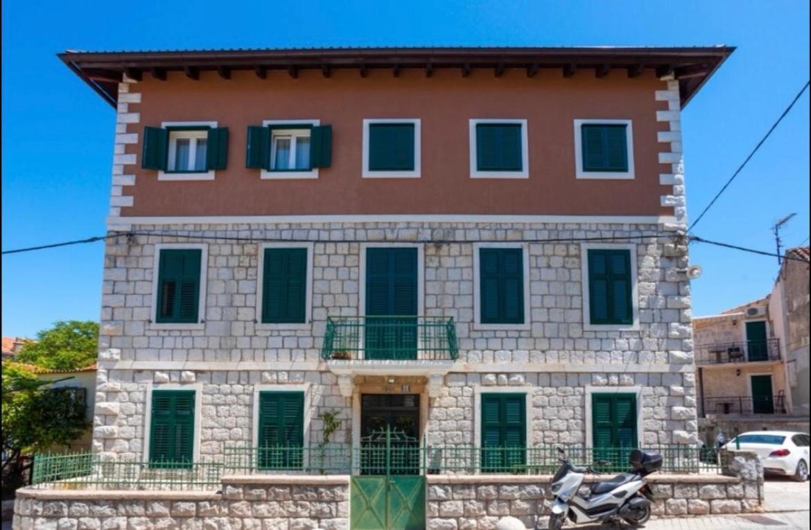Luxurious Apartment Bella Lux In City Center With Free Parking Included! Split Kültér fotó